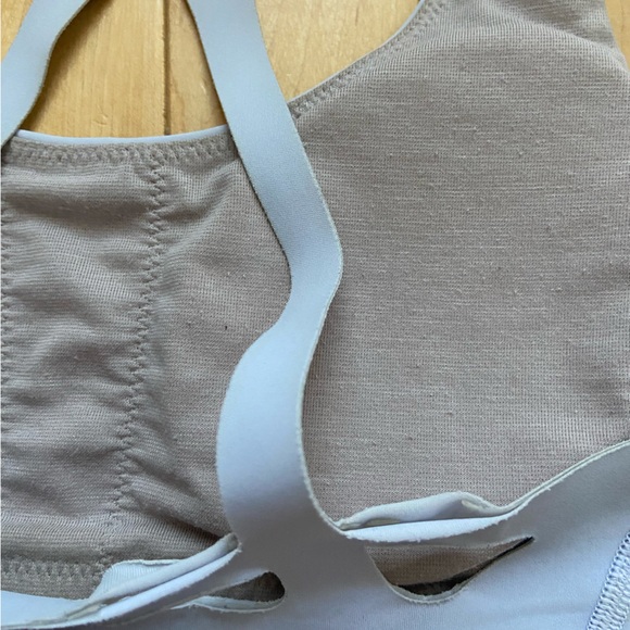 Lululemon Bra- A/B Cup - Picture 7 of 9